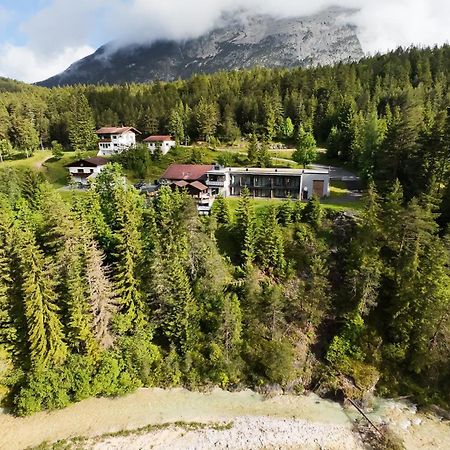 شارنيتز Hotel Garni Isarlodge Wiesenhof المظهر الخارجي الصورة
