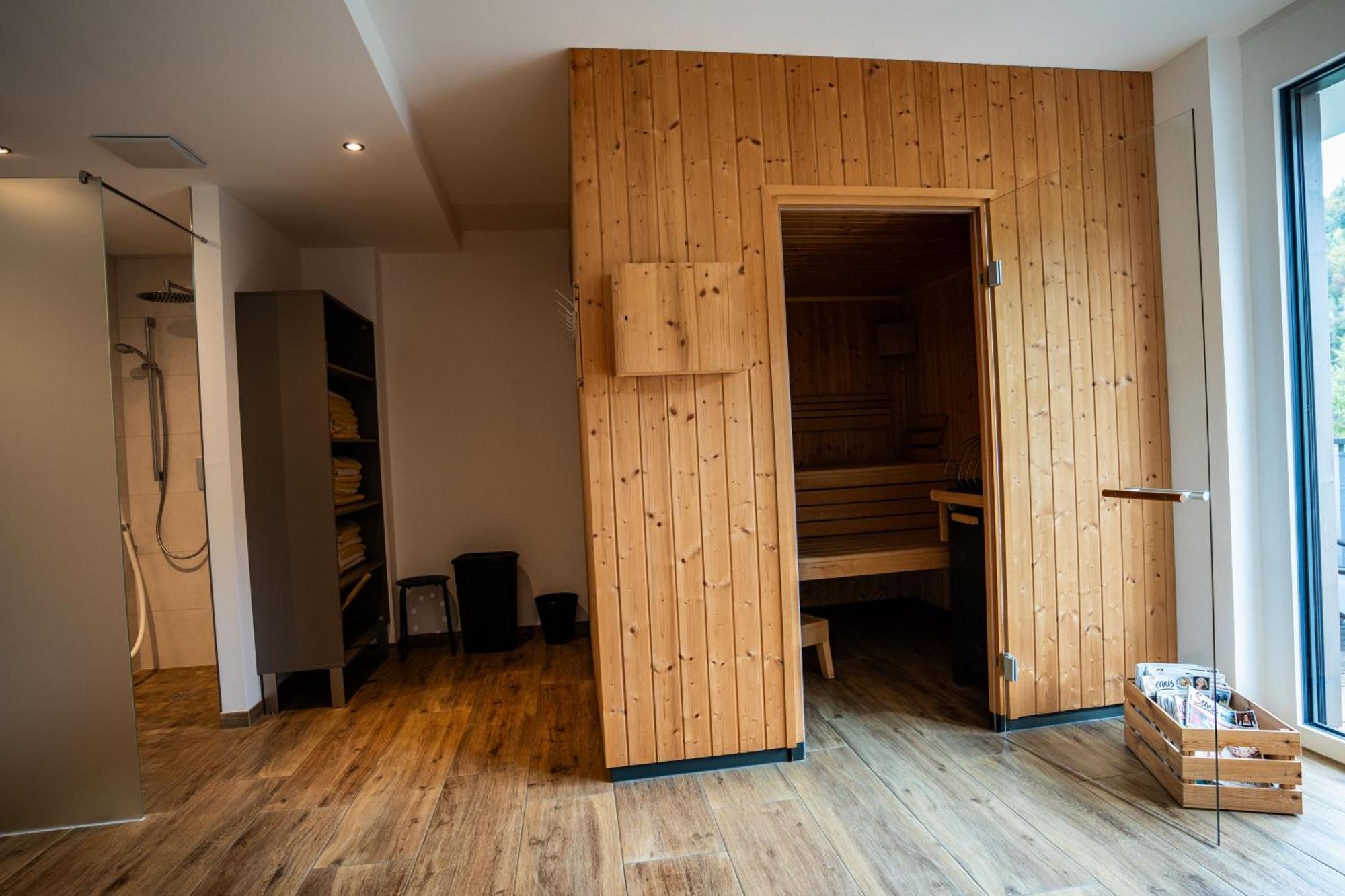 شارنيتز Hotel Garni Isarlodge Wiesenhof المظهر الخارجي الصورة
